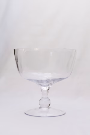 Delicate glass bowl