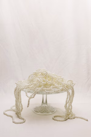 Handmade pearl stand